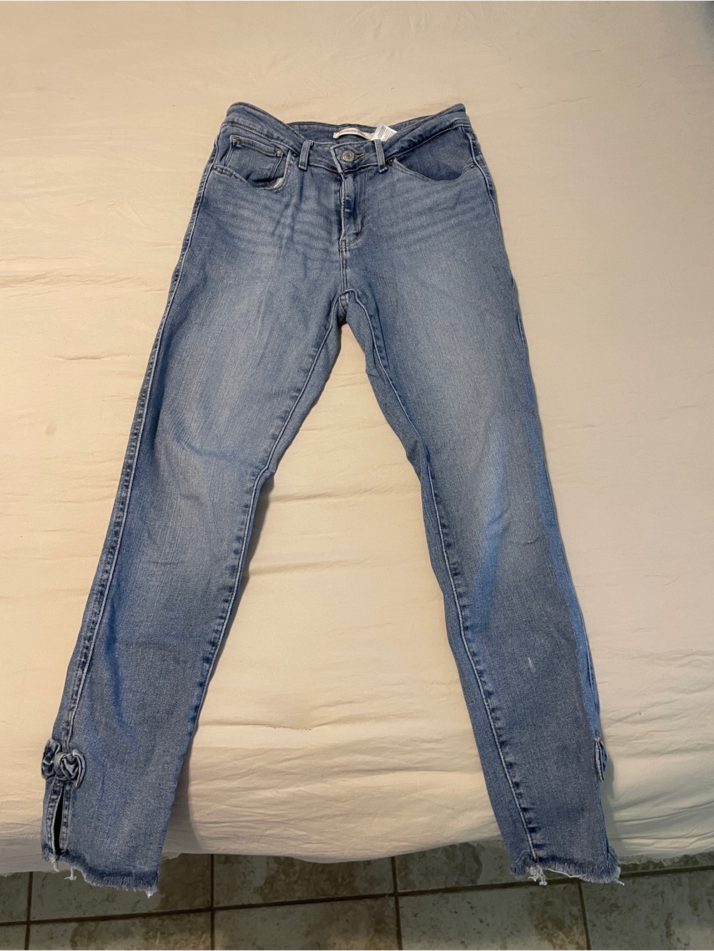 Levi's Light Blue Ankle Crop Slim Jeans